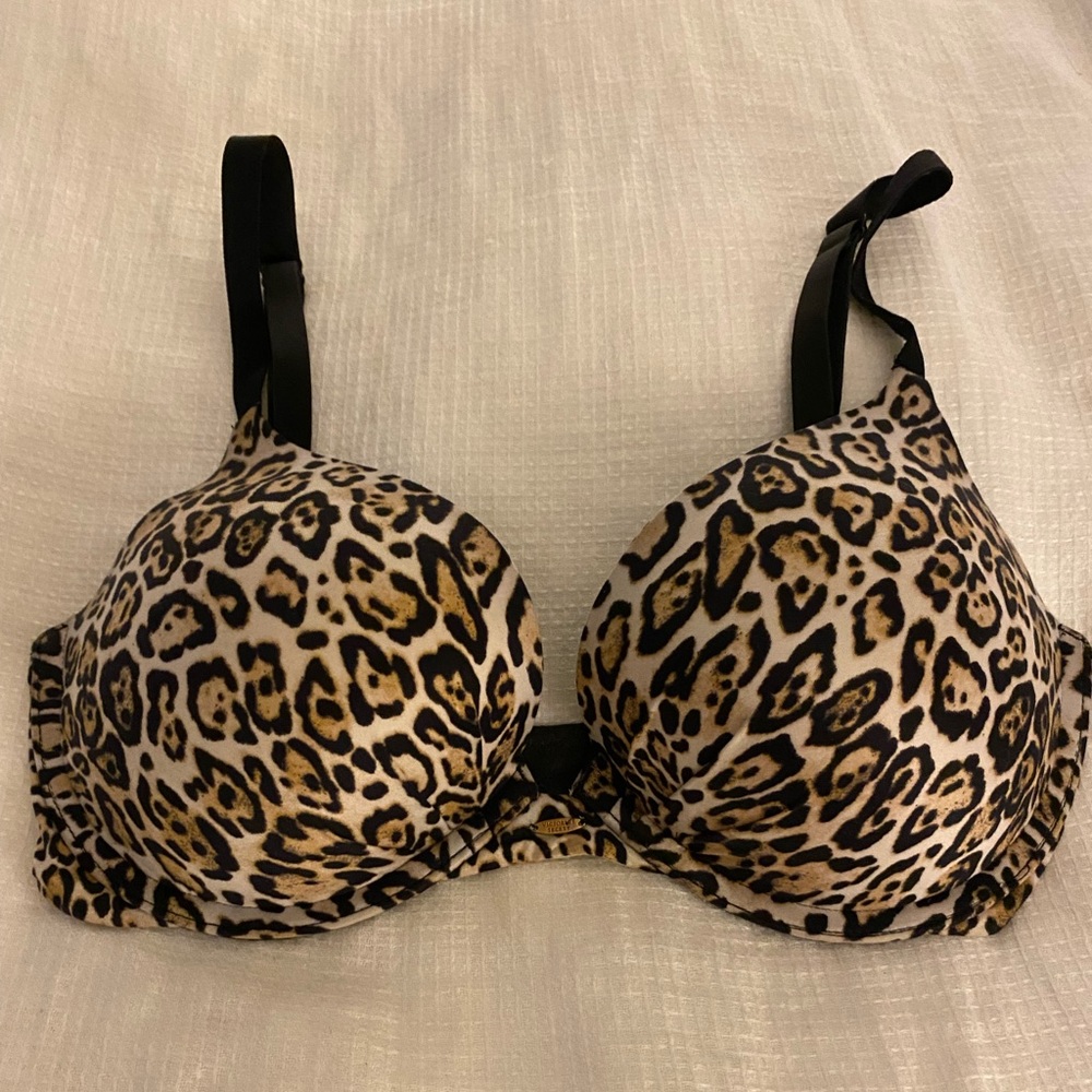 Victoria’s Secret Fabulous Bra